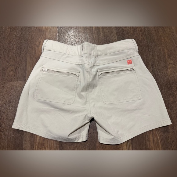 HUK NEXT LEVEL FISHING SHORT Khaki Women’s Size Large Stretch NEW - Picture 5 of 12